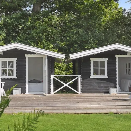Schönes Haus Mit 6 Schlafzimmern In *